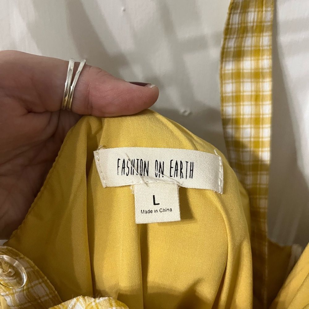 Yellow checkered romper - Picture 4 of 4
